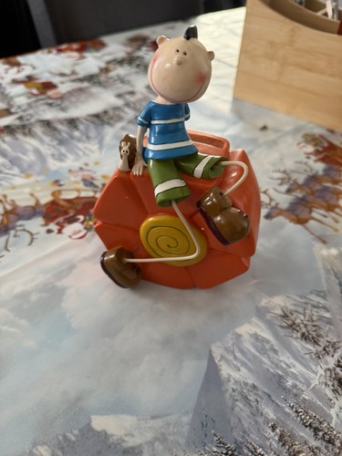 Vinatge charlie brown - vinatge, money