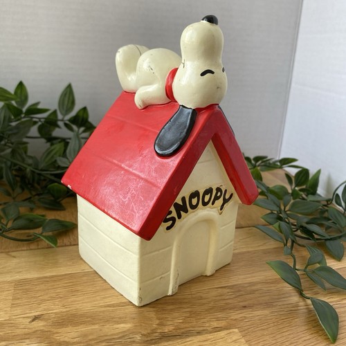 Vintage snoopy money bank - snoopy,