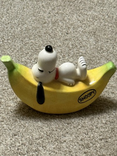 Vintage snoopy banana - snoopy,