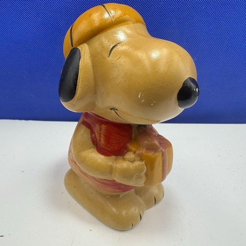 Snoopy gift giving money - gift,