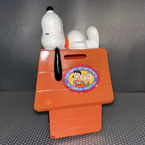 Vintage snoopy doghouse coin - vintage,